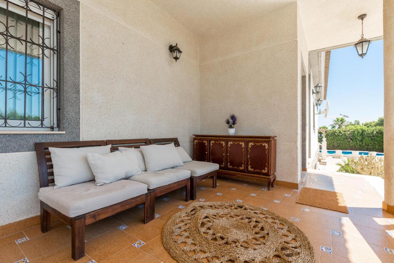 Fidalsa Grand White House Villa Tángel Exterior photo
