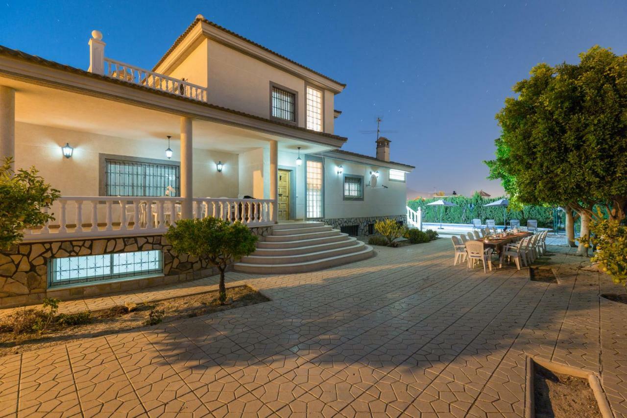 Fidalsa Grand White House Villa Tángel Exterior photo
